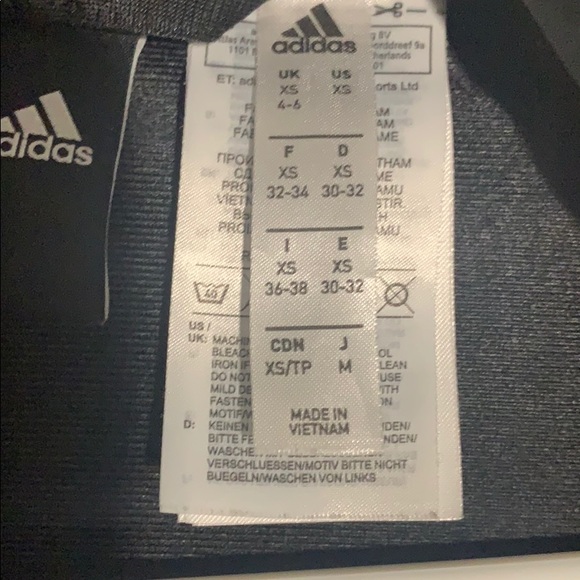 Adidas jacket - Picture 3 of 3